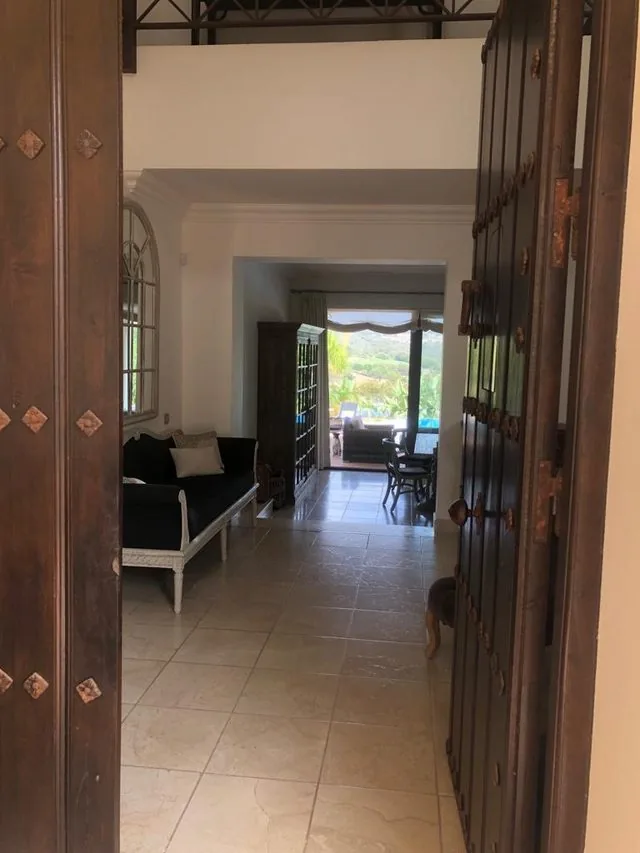 Exceptional Detached Villa in Sotogrande Alto – Golf & Lake Views | Private Spa | — photo 5 of 29