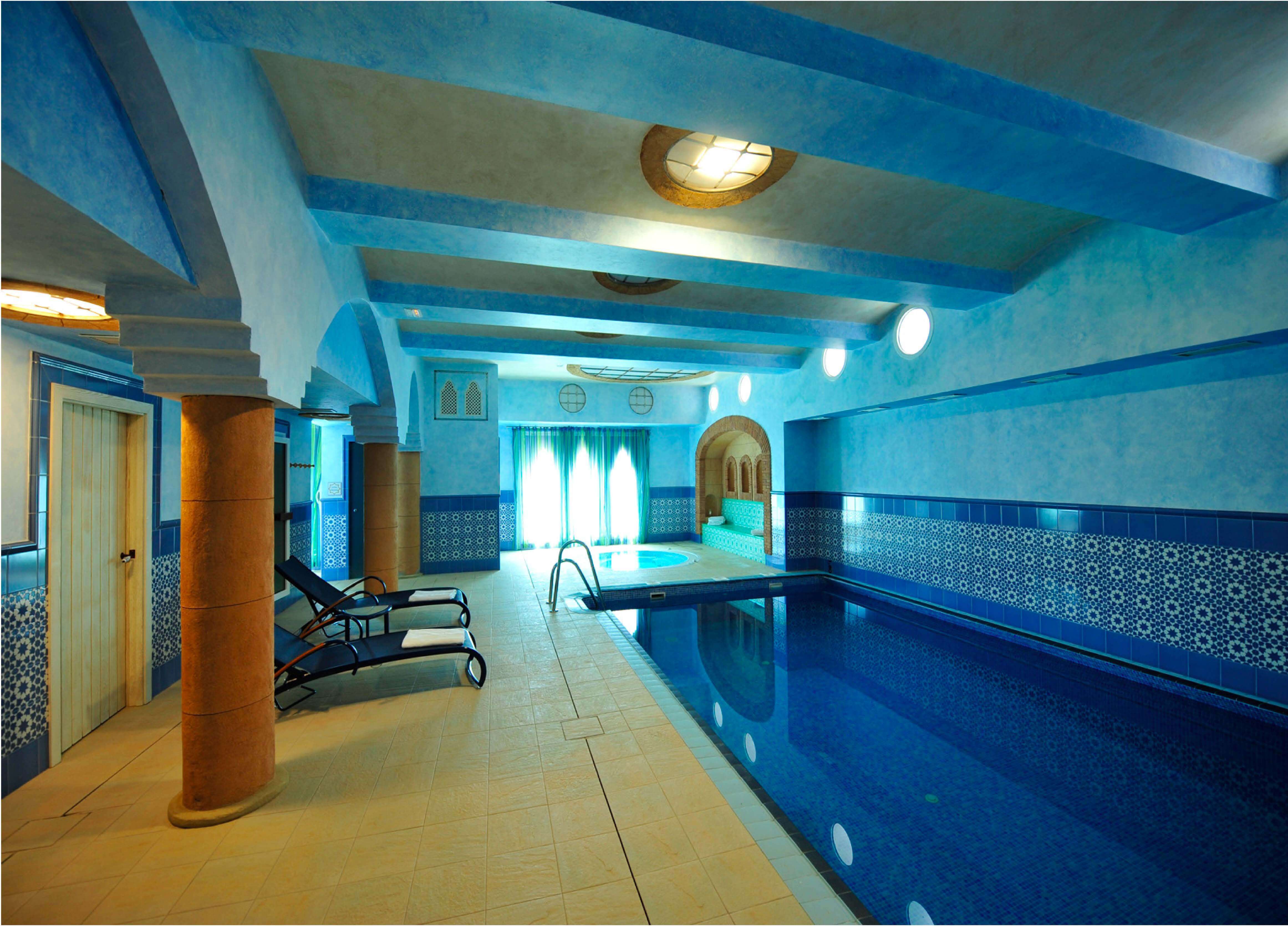 EXCEPTIONAL ANDALUSIAN ESTATE NEAR SEVILLA — photo 15 of 20