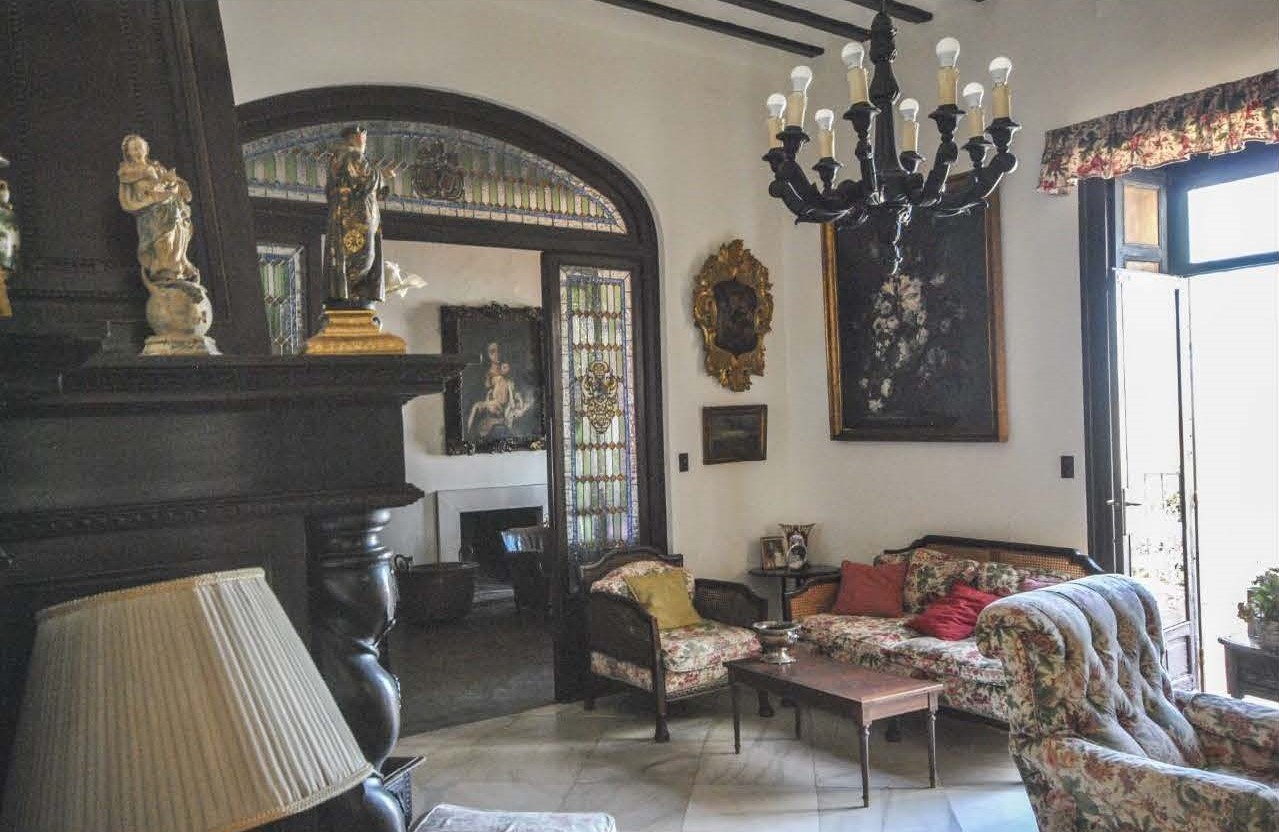 Majestic Manor House in Estepa — photo 6 of 10